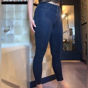 Size 8/29 denim skinny jeans high waisted high rise form fitting dark blue pants